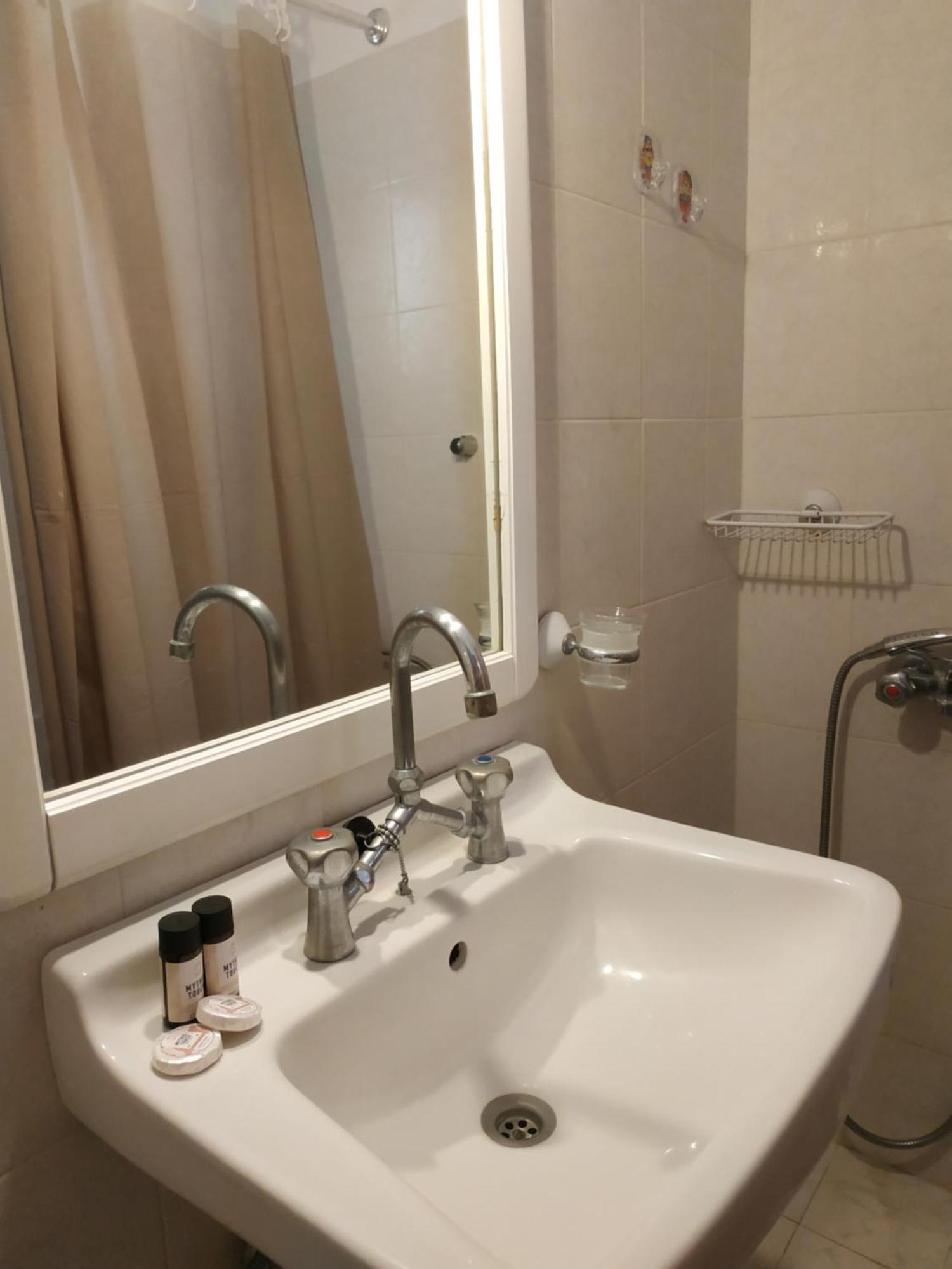 Apartments By Evita'S Resort Poros Town 外观 照片