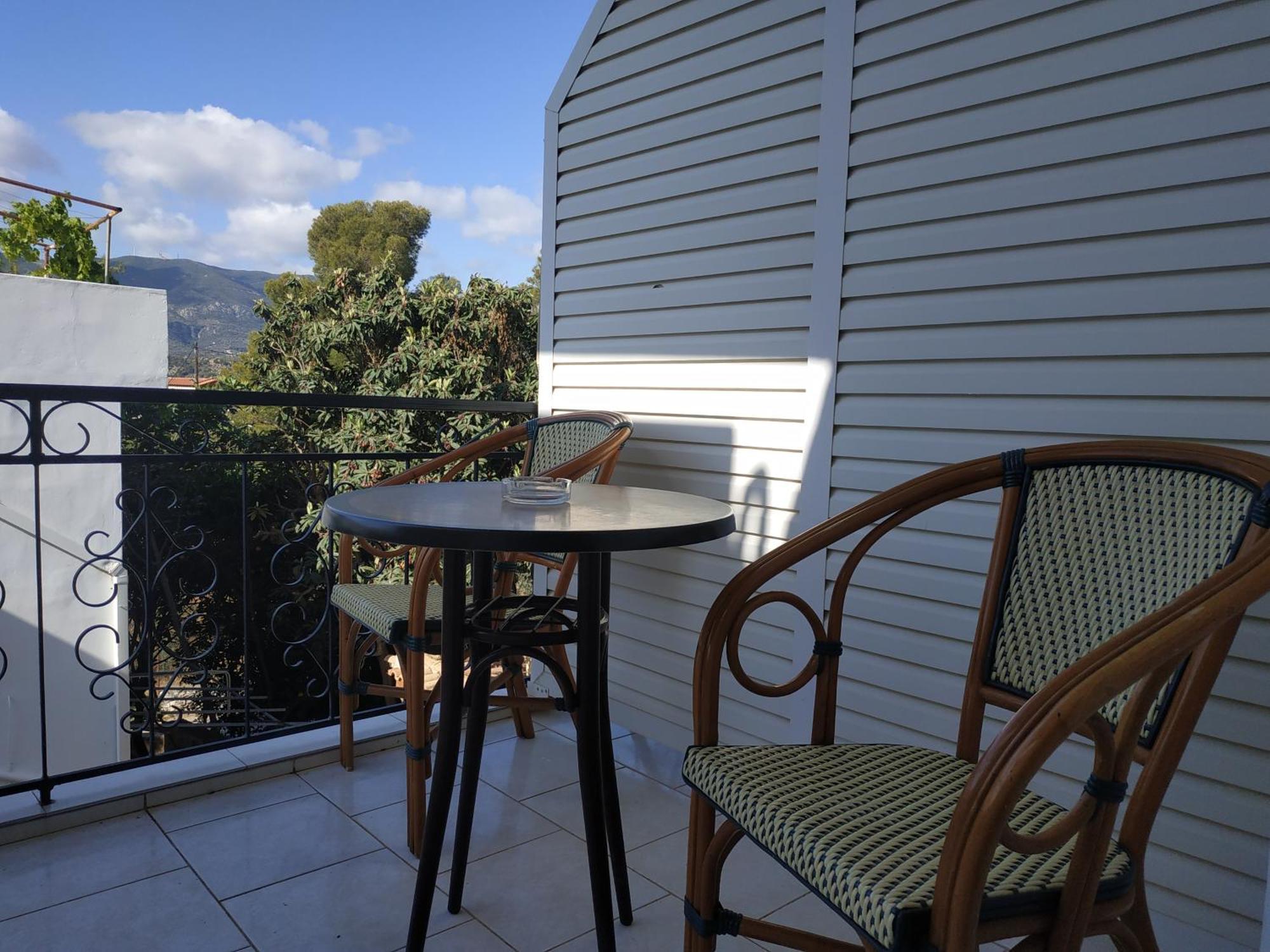 Apartments By Evita'S Resort Poros Town 外观 照片